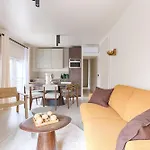 Sublime Appartement Rue Royale