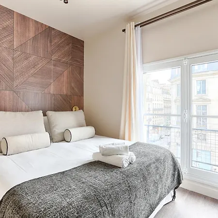 Sublime Rue Royale Apartment *